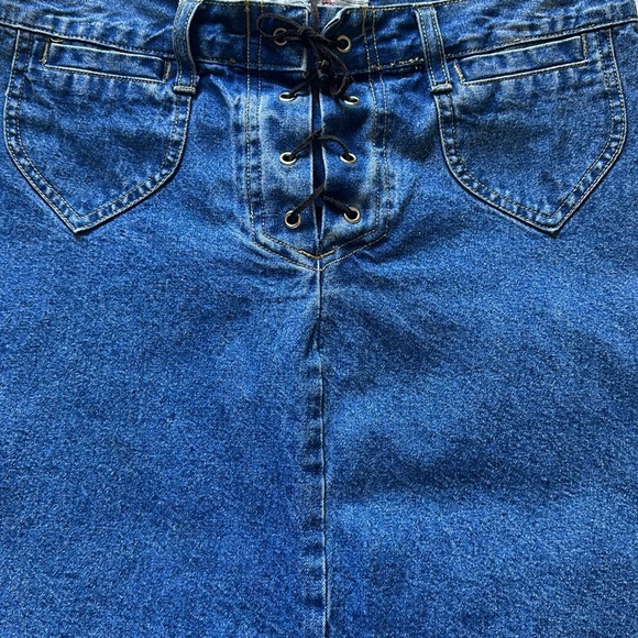 💖Rock & Rose mini denim skirt with lacing - Picture 3 of 5